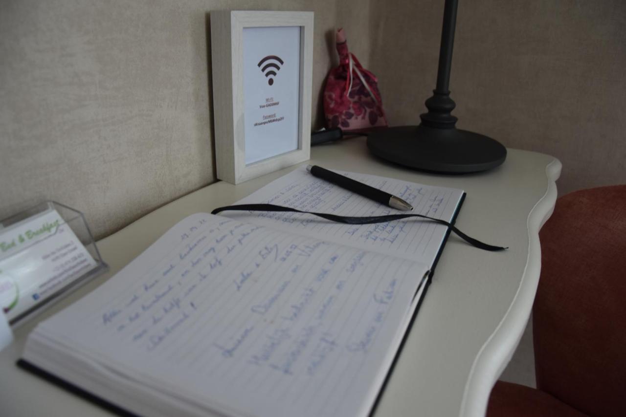 B&B La Villa Orchidees, Breakfast Included Bassenge エクステリア 写真